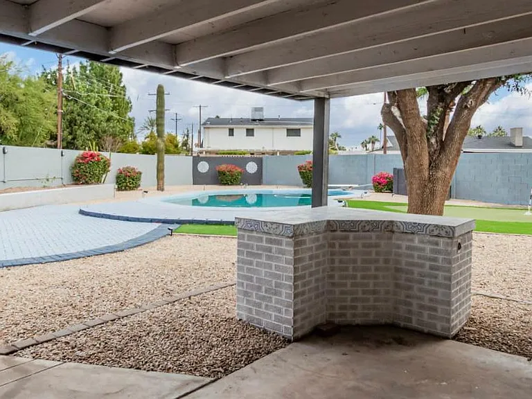 154 E Santa Cruz Dr — Photo 18