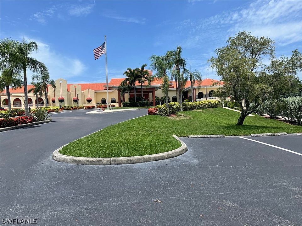 1st image of 17847 Acacia Dr