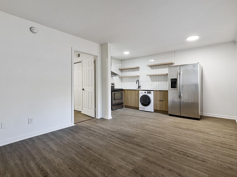 1st image of 505 Shephard St #C5