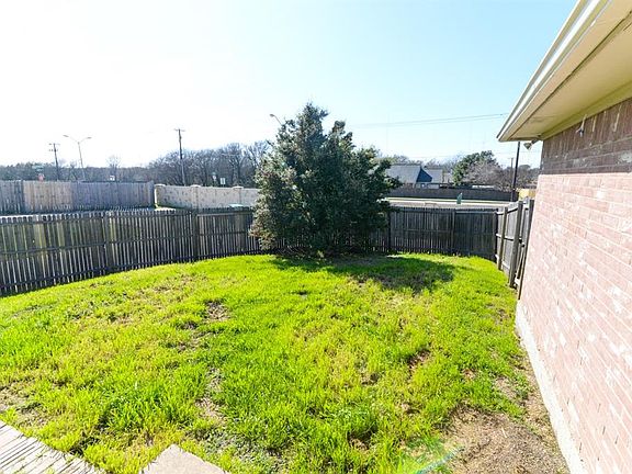 2nd image of 241 Birchwood Dr