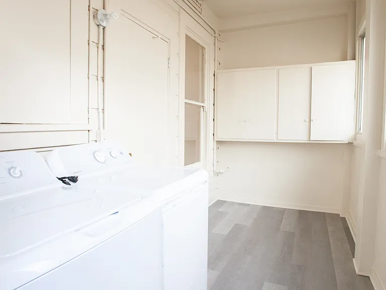 in-unit washer/dryer and storage