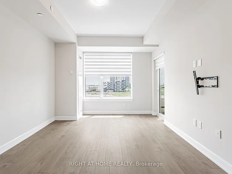 3200 William Coltson Ave #413 — Photo 13