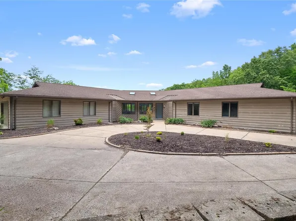 1325 Shepard Rd, Glencoe, MO 63038