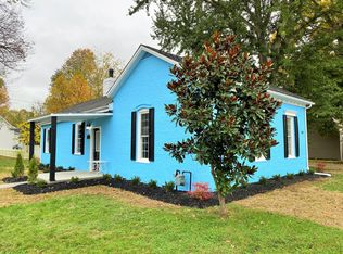 401 5th St, Carrollton, KY 41008