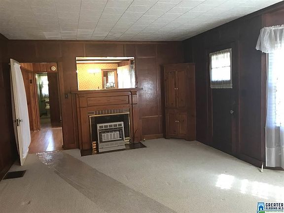 2nd image of 1016 Hillcrest Ave