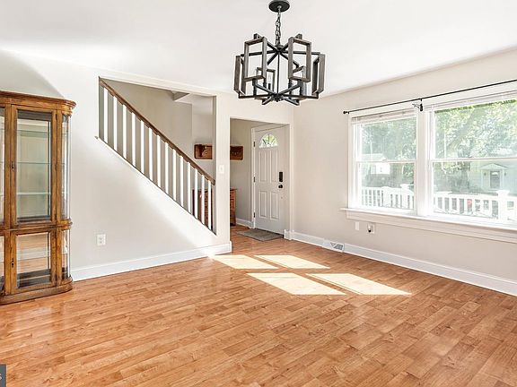 5th image of 133 Milestone Rd