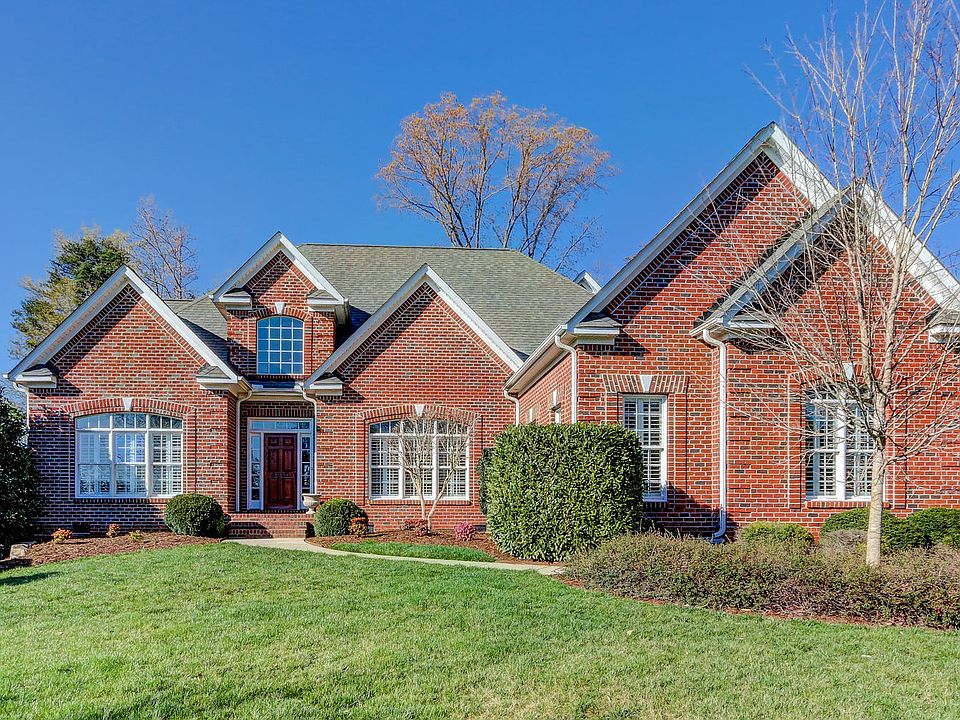 1st image of 8210 William Wallace Dr