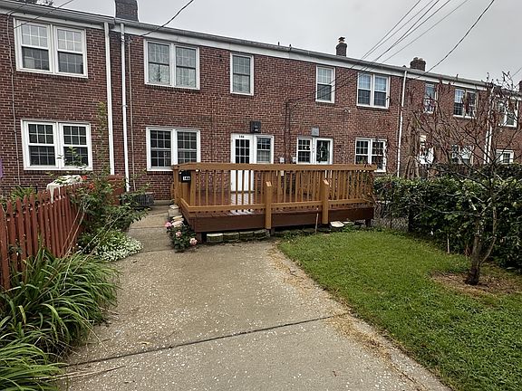 2nd image of 146 Dumbarton Rd #1