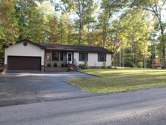 3rd image of 67 Mimosa Ln
