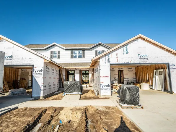 1334 Legion CIRCLE, West Bend, WI 53090