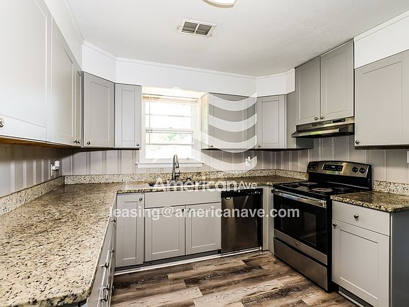 716080_005_kitchen_5.jpg