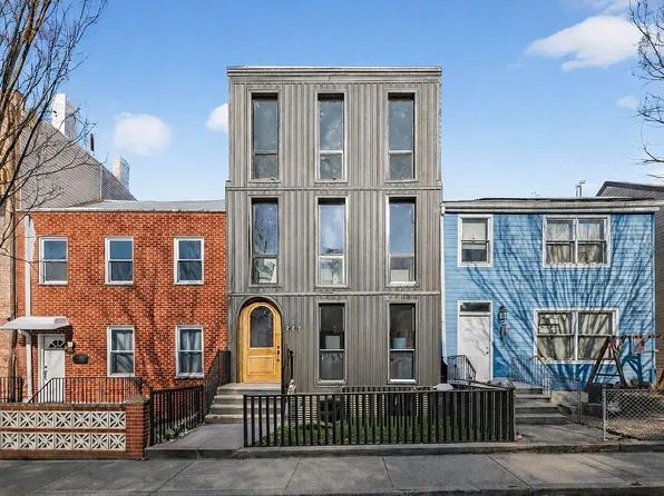 277 18th St #Hse, Brooklyn, NY 11215