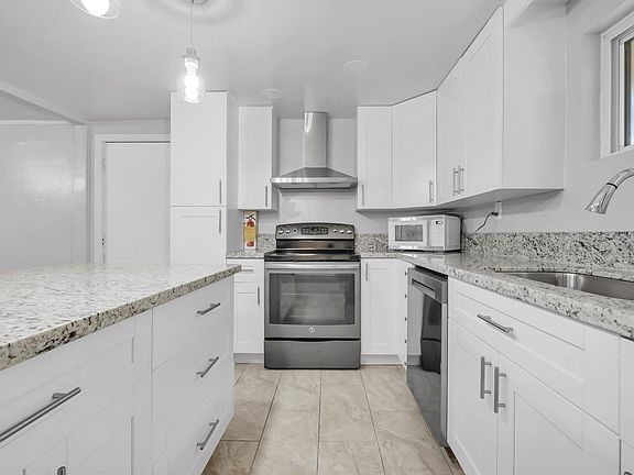 4th image of 520 Patty Lynn Dr