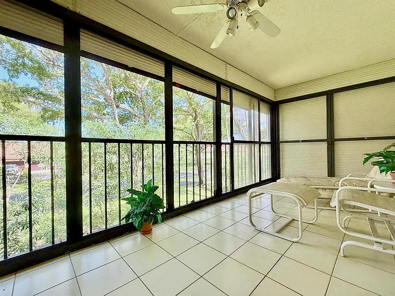 10678 Ocean Palm Way #202 — Photo 20