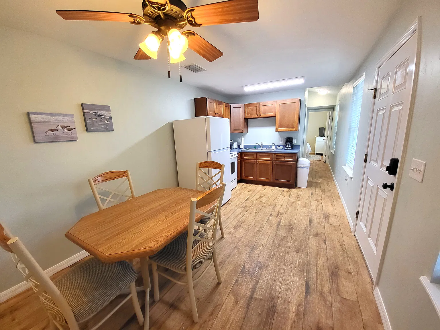 2 bed, $1,900 — Photo 4