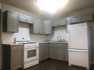 3010 Westwood Rd, Bettendorf, IA
