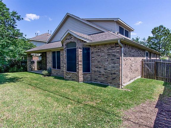 3rd image of 24715 Blane Dr