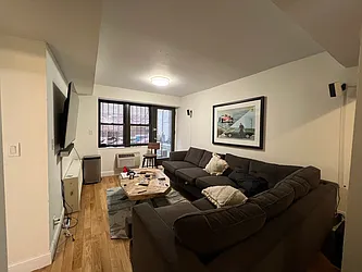 Rented by Living New York