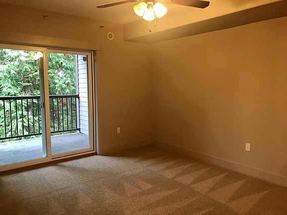 2nd image of 18609 SE Newport Way APT 101
