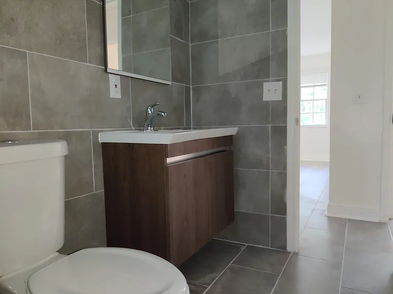 4905 N Flagler Dr #4 — Photo 3