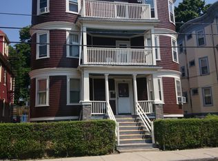 21 Nightingale St, Dorchester, MA 02124
