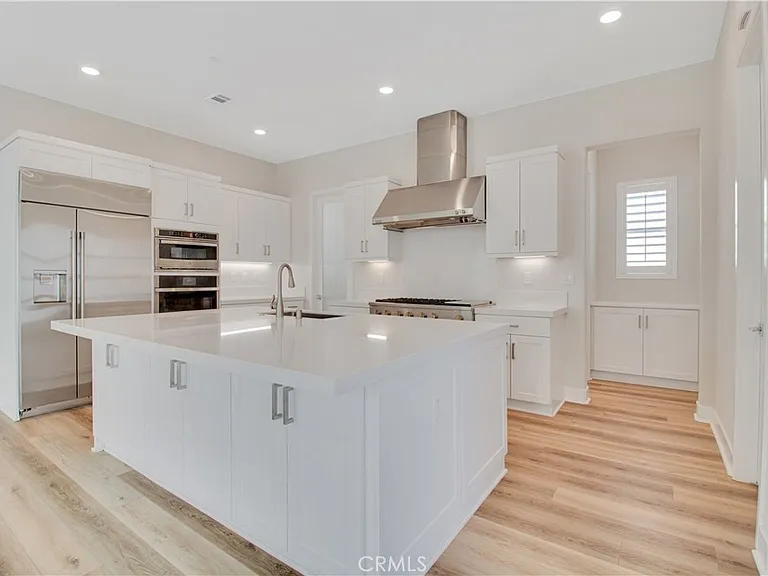27031 California Ct — Photo 9