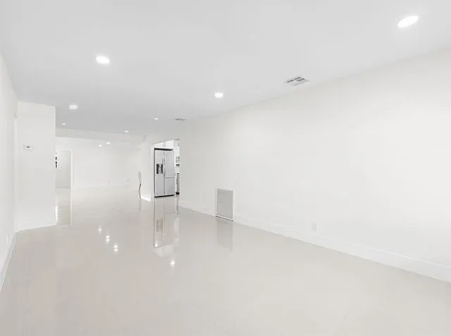 3262 Pierce St — Photo 13