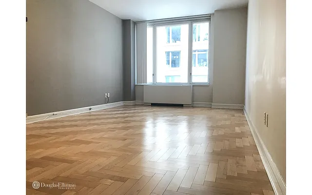 Rented by Douglas Elliman | media 4
