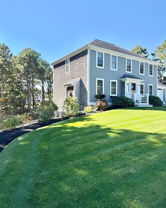 1st image of 12 Wintergreen Rd