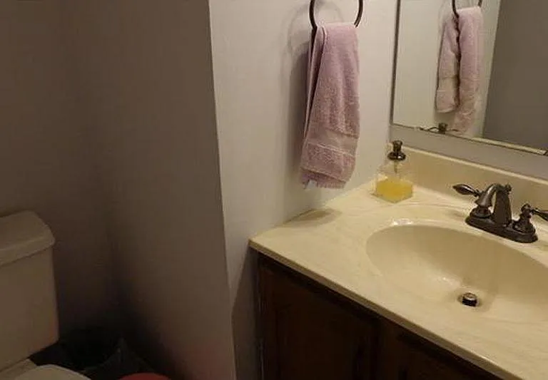 1st_HalfBath