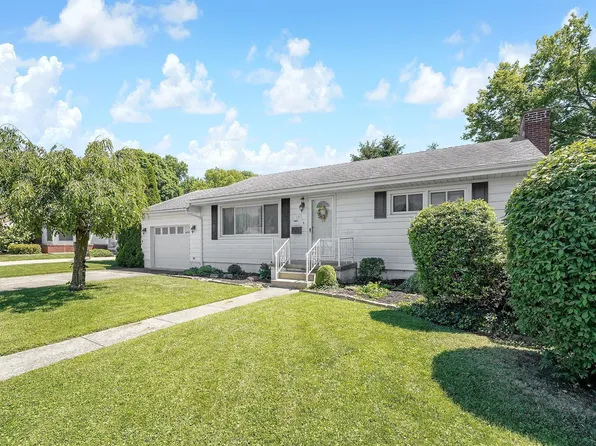 105 Collins Ct, Circleville, OH 43113