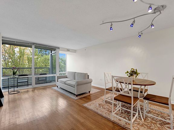 2nd image of 800 Elgin Rd APT 620