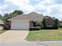 1st image of 5712 Straightaway Dr