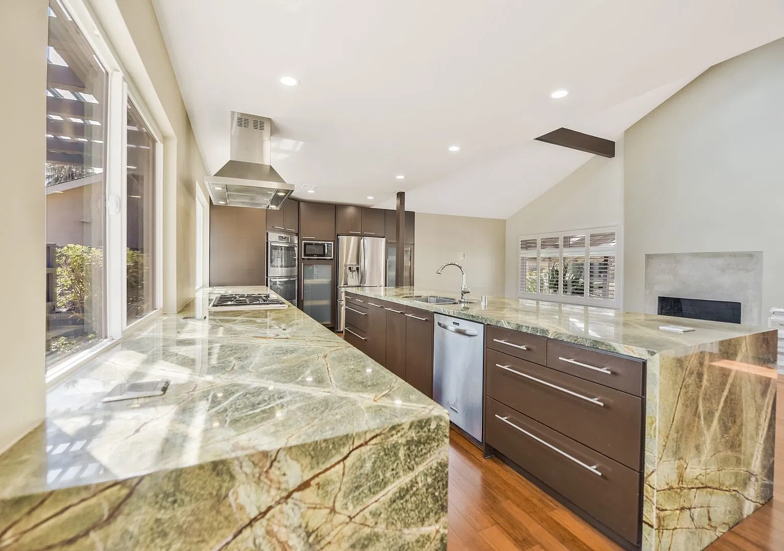 Beautiful Remodel Single Family Home in Rancho Penasquitos — Photo 3