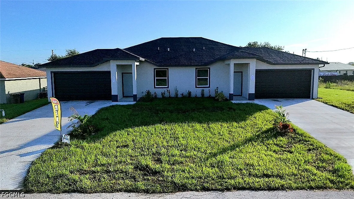 3 bed, 2.0 bath, 1205 sqft, $2,200 — Photo 1