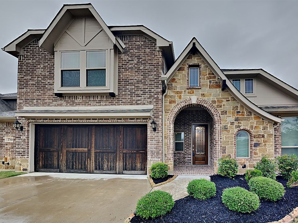 1st image of 2764 Lisa Maria St