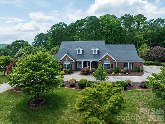 4th image of 5773 Long Bay Dr
