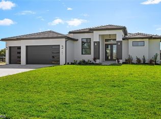 707 NW 38th Ave, Cape Coral, FL 33993