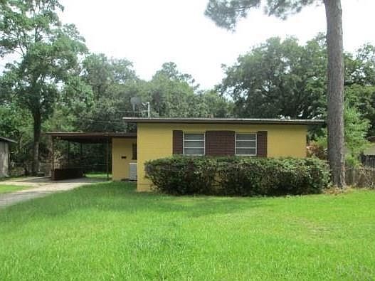 1st image of 212 Saint Regis Dr