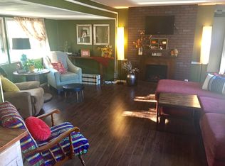 606 Center St, Carterville, IL