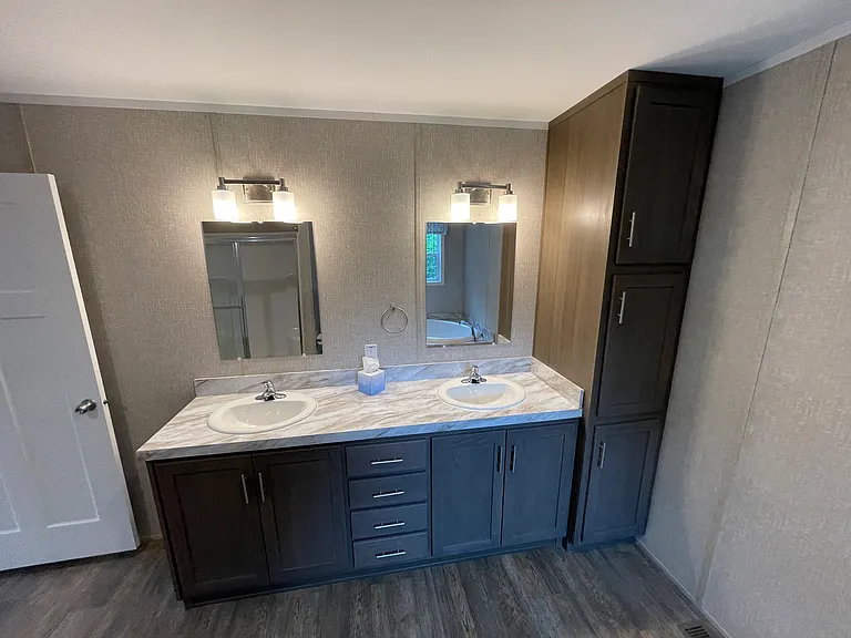 20 Glenn Ave — Photo 14