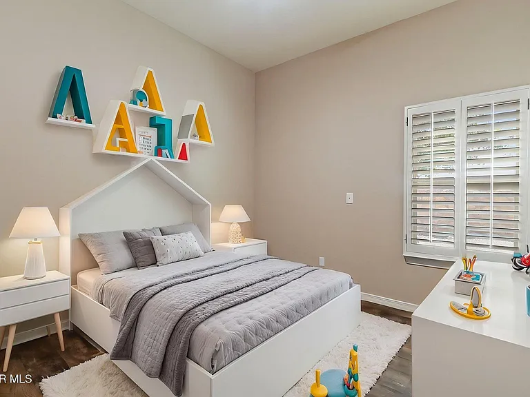 3237 Christian Cunningham St — Photo 32