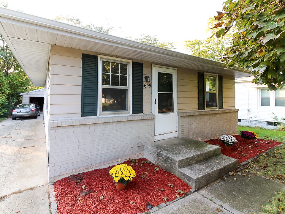 1st image of 1649 Hanchett Ave NW