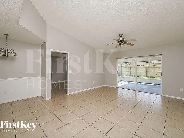 1523 Birchstone Ave — Photo 2