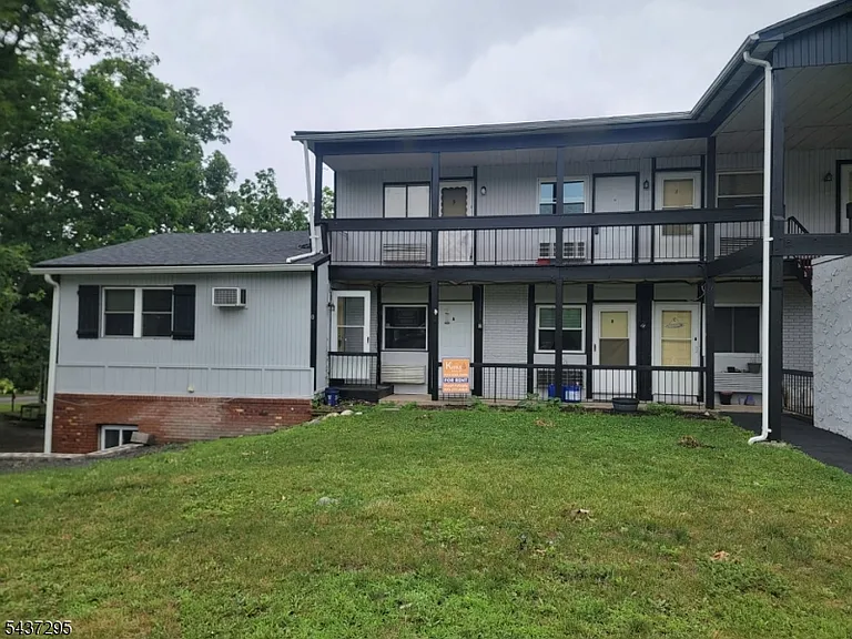 201 Old Chimney Ridge Rd #A — Photo 1