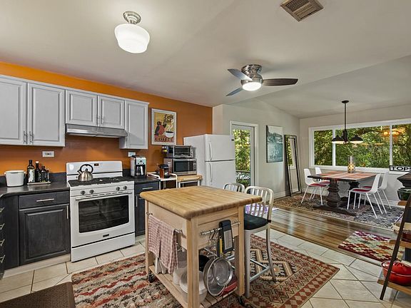 4th image of 10946 River Road