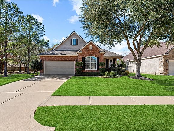 3rd image of 16707 Shimmering Lake Drive