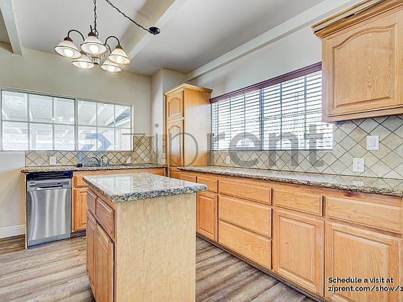 5th image of 6406 Lindell Ave