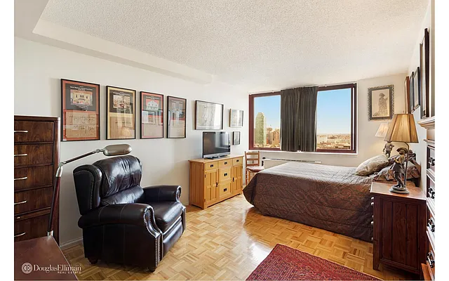 Sold by Douglas Elliman | media 3