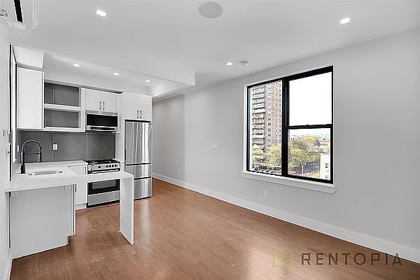 1st image of 90 Manhattan Ave #3A
